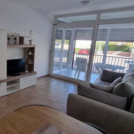 Apartmani Sunce I More Premantura Extérieur photo