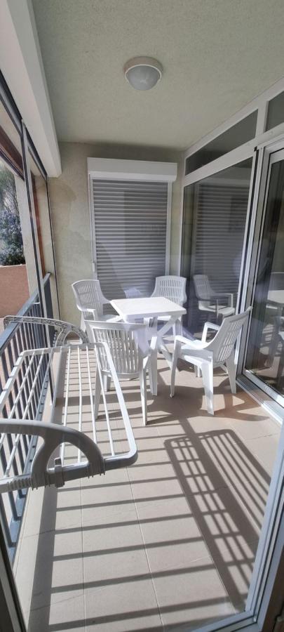 Apartmani Sunce I More Premantura Extérieur photo